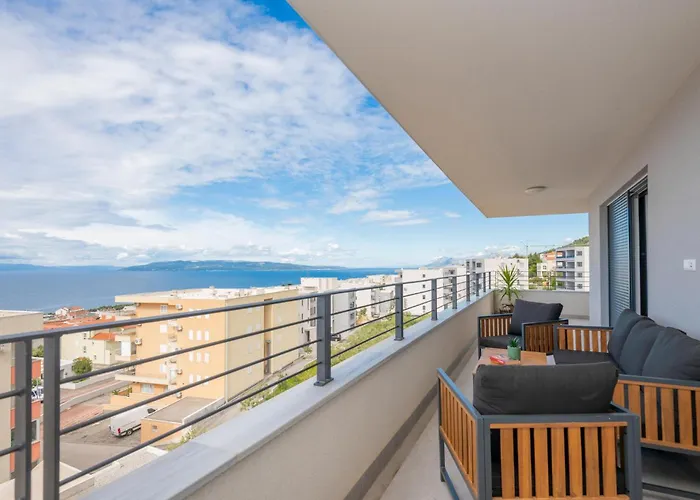 2 Bedroom Cozy In Apartament