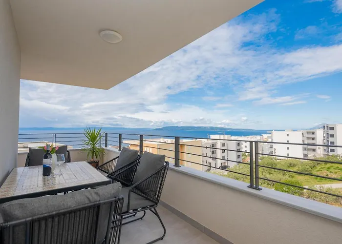 2 Bedroom Cozy In Apartament *