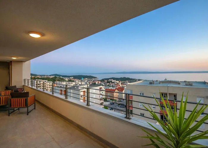 2 Bedroom Cozy In Apartament