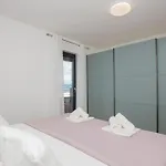 Awesome In With Wifi *
