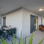 Lägenhet 2 Bedroom Cozy In