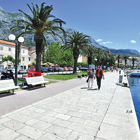 Awesome In With Wifi Makarska
