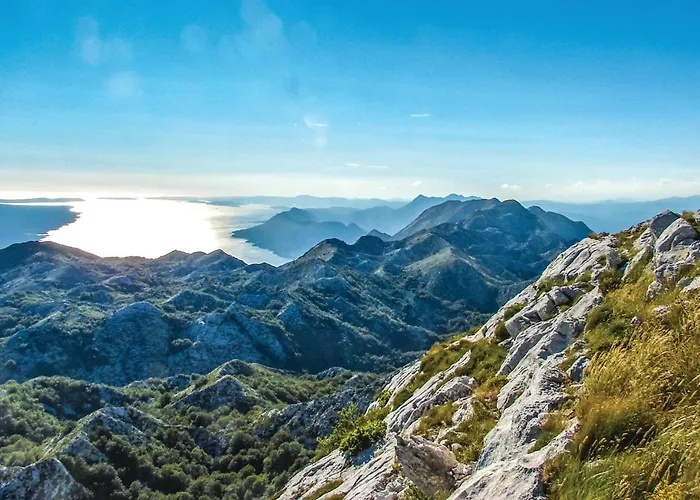 Апартаменти 2 Bedroom Cozy In *