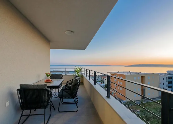 2 Bedroom Cozy In Апартаменти *